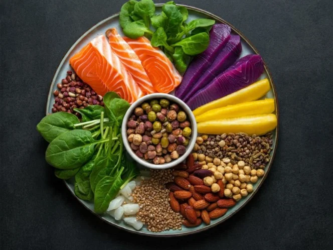 an image of a vibrant plate showcasing a variety of colorful, micronutrient-rich foods